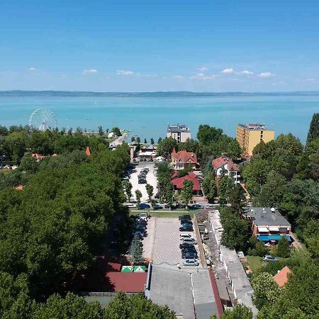 Balaton Apartmanhaz Leilighet Siófok Eksteriør bilde