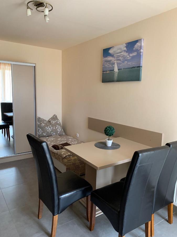 Balaton Apartmanhaz Siófok Eksteriør bilde