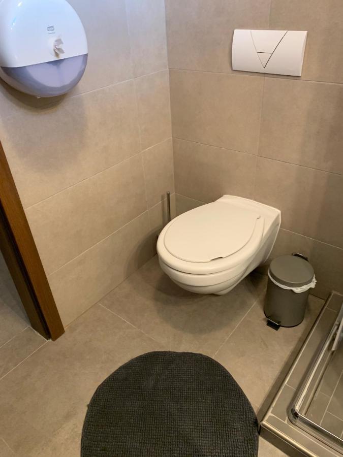 Balaton Apartmanhaz Siófok Eksteriør bilde