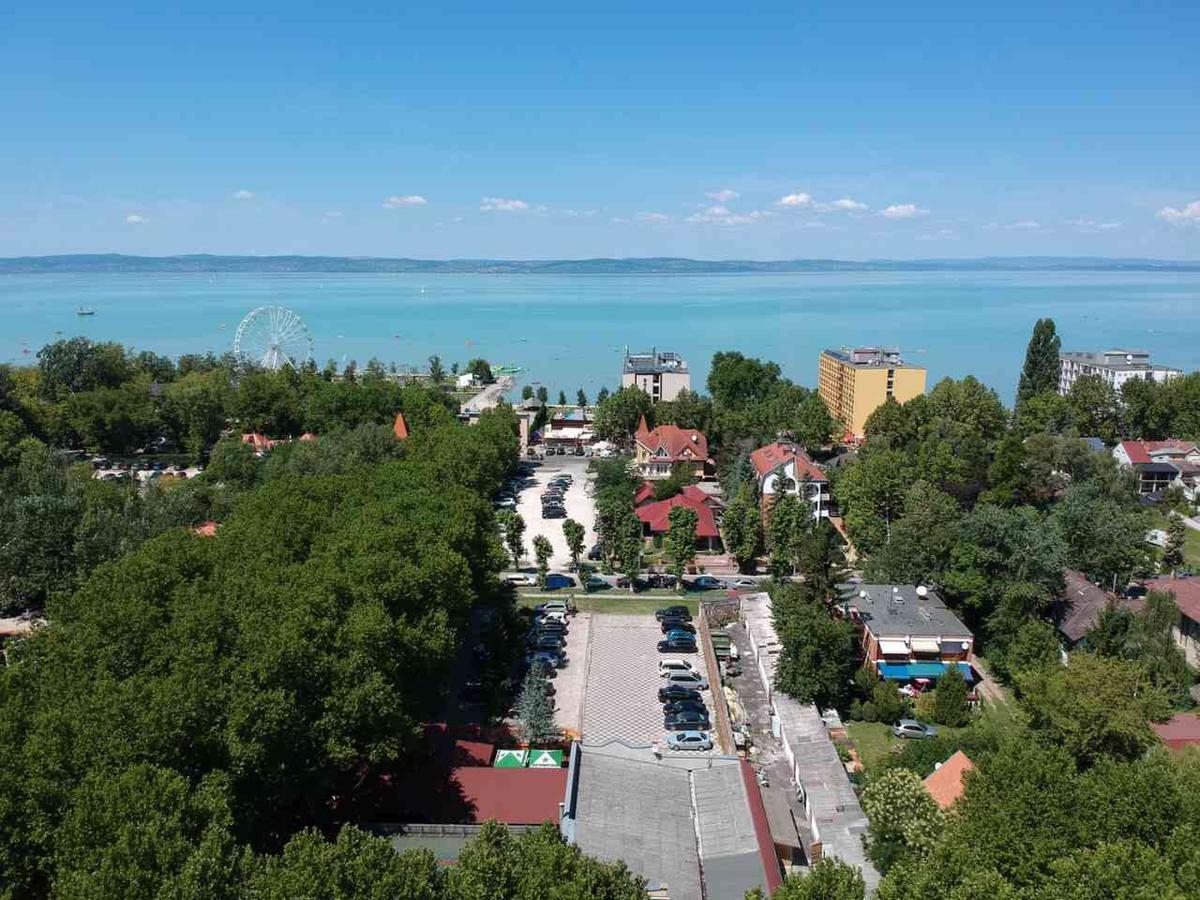 Balaton Apartmanhaz Leilighet Siófok Eksteriør bilde